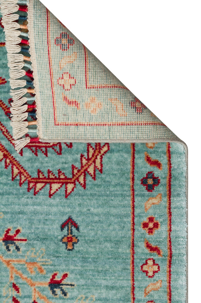 ZARA ZR 22 TURQUOISE Otantik Desenli Özel Hav Vermeyen ve Kolay Temizlenebilir Tensel Kullanılarak El Emeği ile Özel Tezgahlarda Üretilen Modern Uşak Halısı