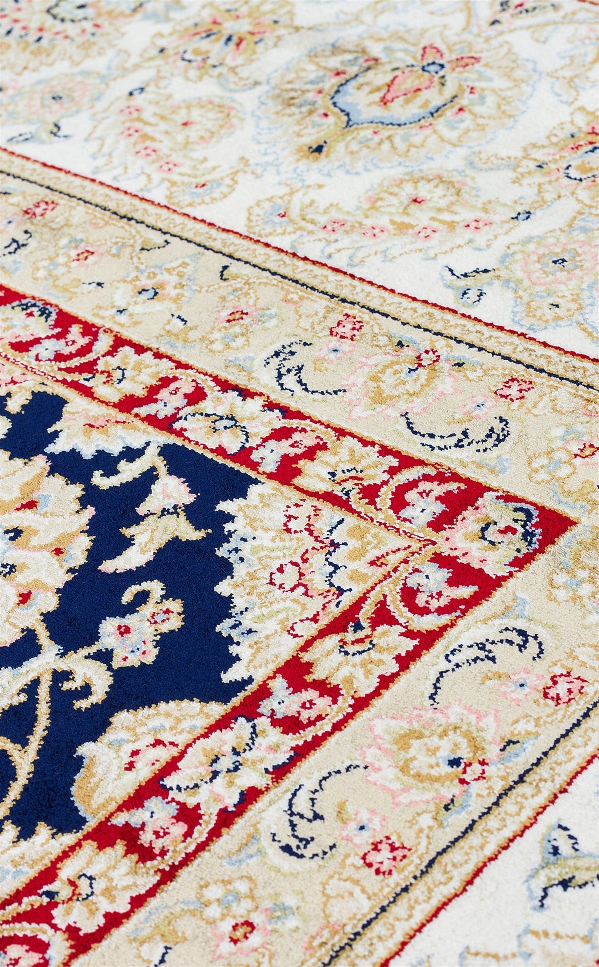 ISFAHAN ISF 03 NAVY CREAM Klasik Desenli Yüksek Kalite Sık Dokuma Makine Halısı