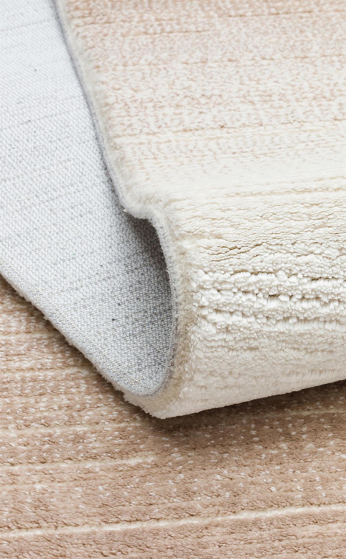 LAGOS XW LGS 16 CREAM VIZON XW Hav Toz Vermez Eskitme Desenli Modern Makine Halısı