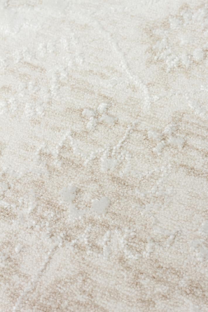 LEONA LNA 05 CREAM Yumuşak Tuşeli Hav Toz Vermez Modern Makine Halısı
