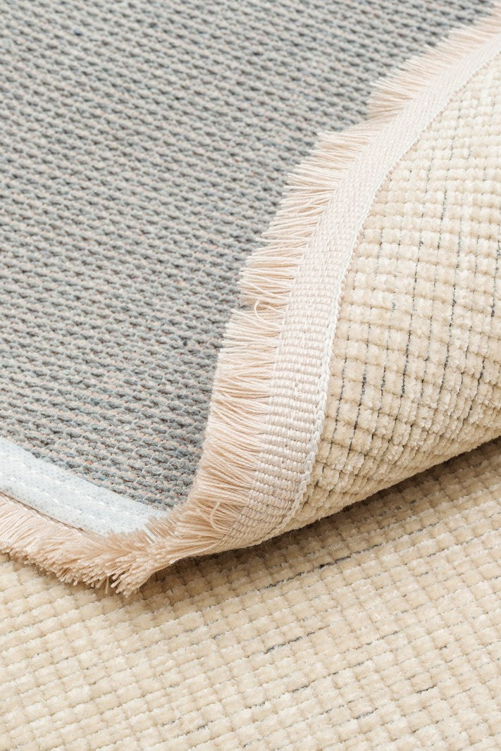 LIZA KILIM LIZ 01 BEIGE Q Hav Toz Vermez Kaymaz Tabanlı Yıkanabilir Düz Renk Kilim