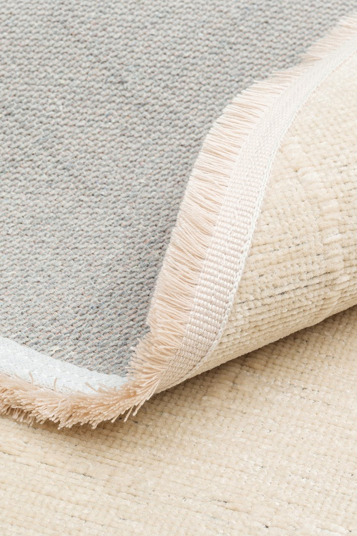 LIZA KILIM LIZ 02 BEIGE Q Hav Toz Vermez Kaymaz Tabanlı Yıkanabilir Düz Renk Kilim