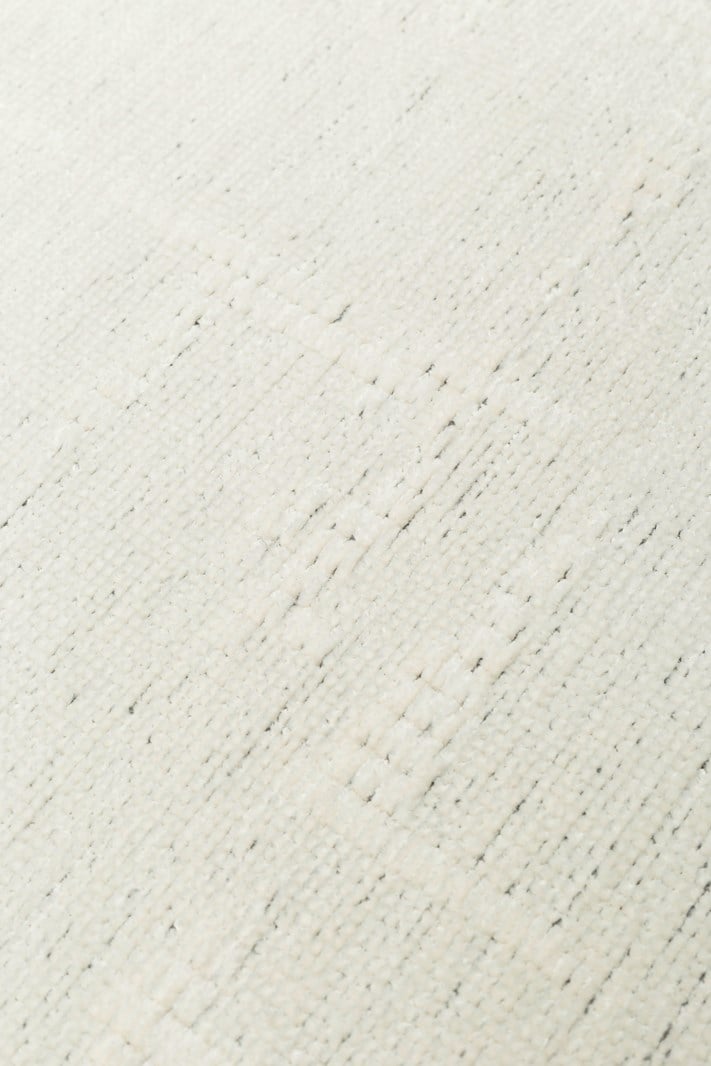LIZA KILIM LIZ 02 WHITE Q Hav Toz Vermez Kaymaz Tabanlı Yıkanabilir Düz Renk Kilim