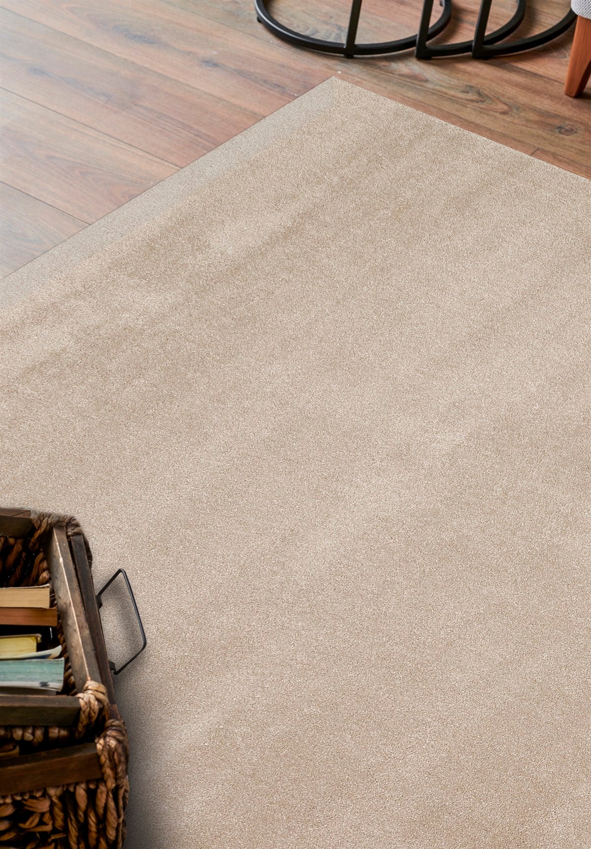 LOTTO LT PLAIN BEIGE Hav Toz Vermez Modern Sade Desenli Makine Halısı