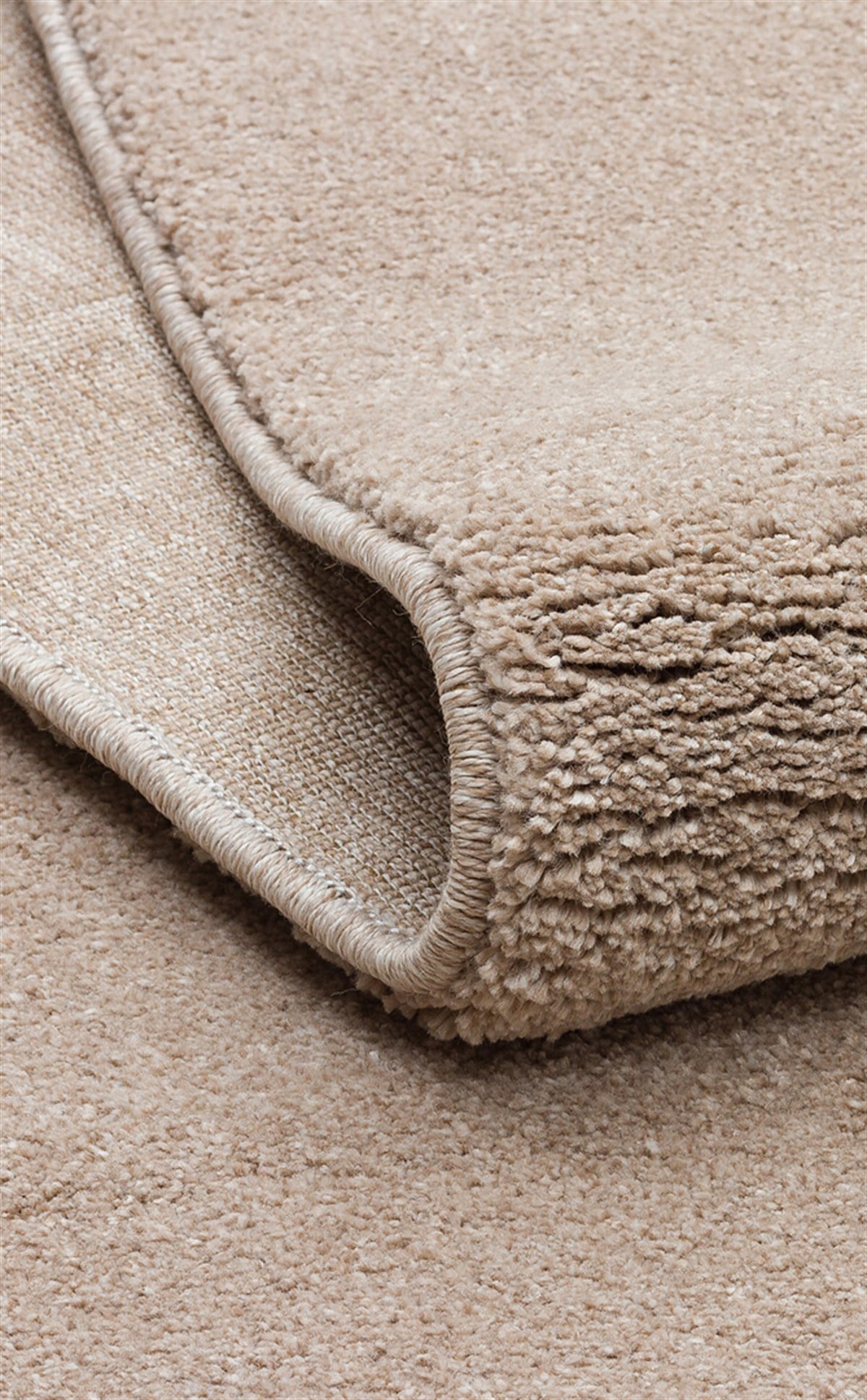 LOTTO LT PLAIN BEIGE Hav Toz Vermez Modern Sade Desenli Makine Halısı