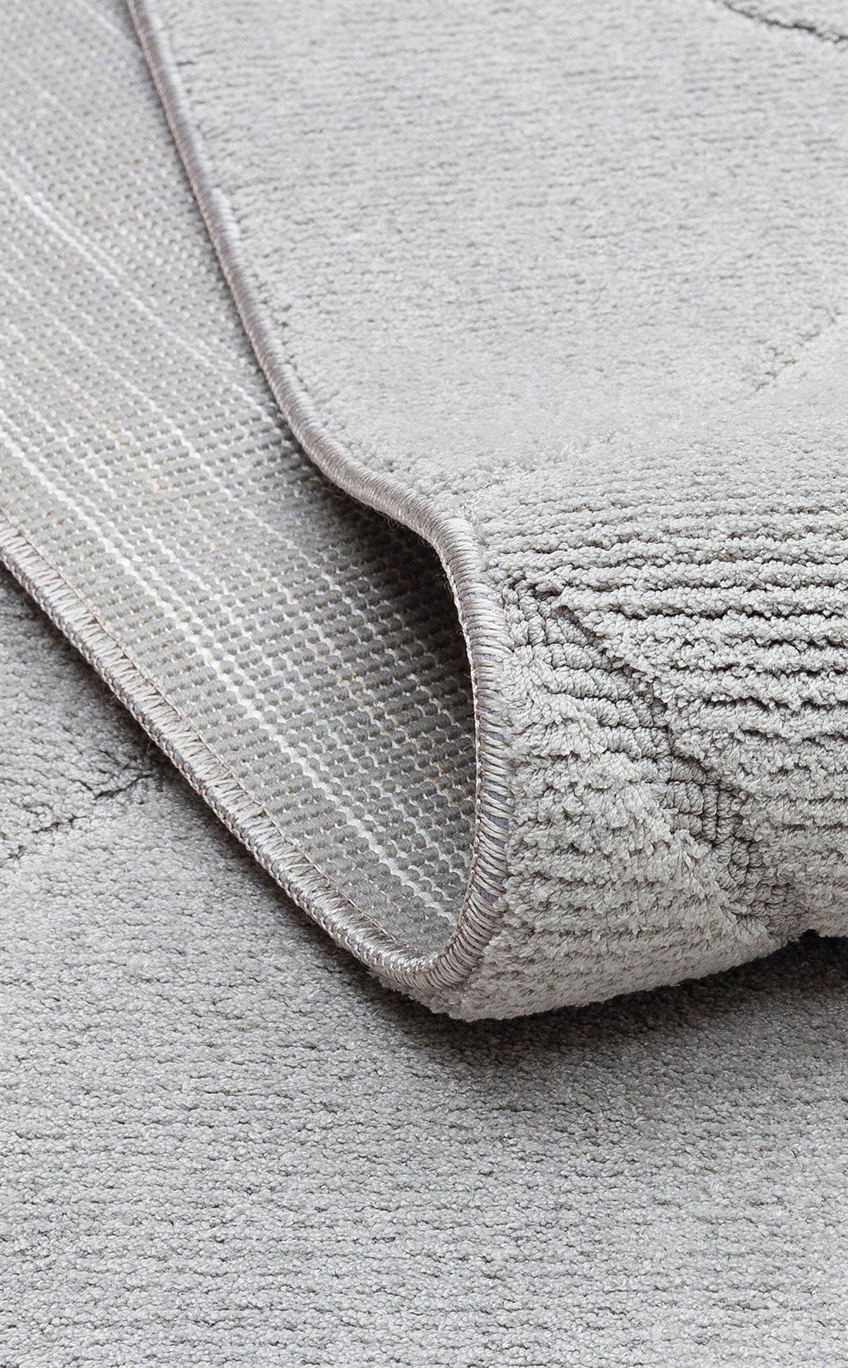 MISSORI MSR 03 GREY Hav Toz Vermez Sade Desenli Yumuşak Dokulu Modern Makine Halısı