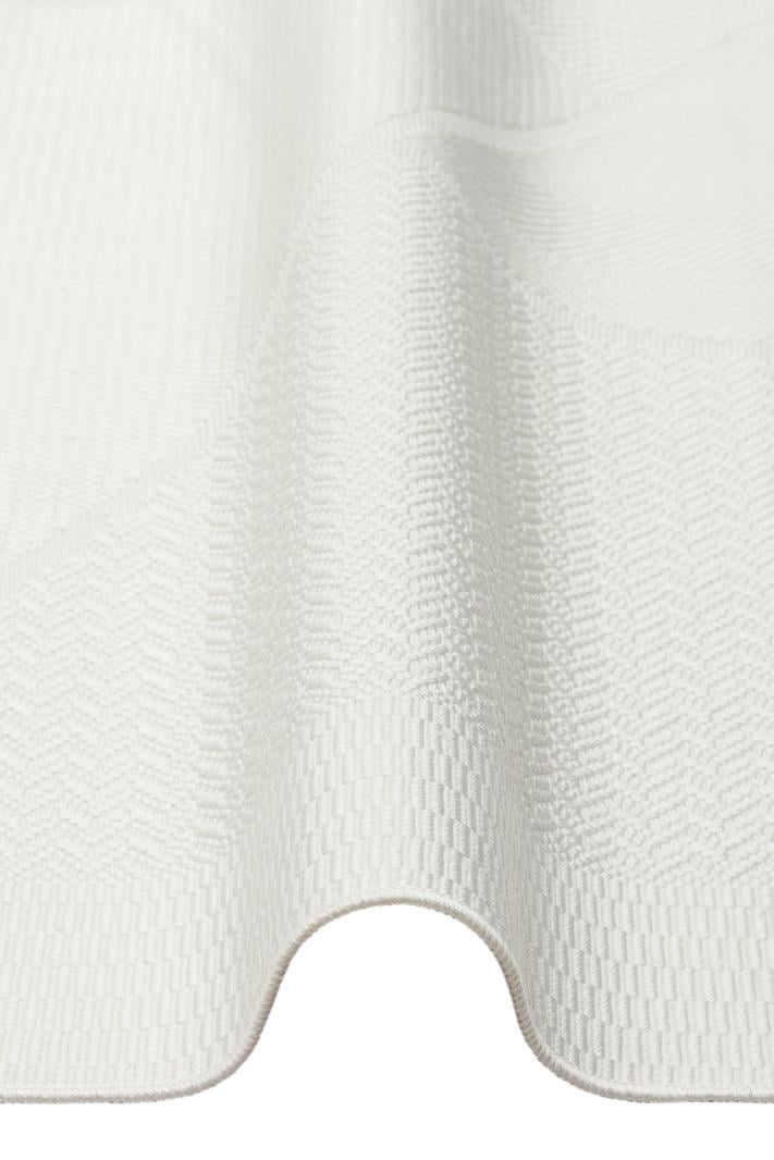 MONO LUX MNO LUX 01 WHITE Kaymaz Tabanlı Modern Desenlere Sahip İnce Halı