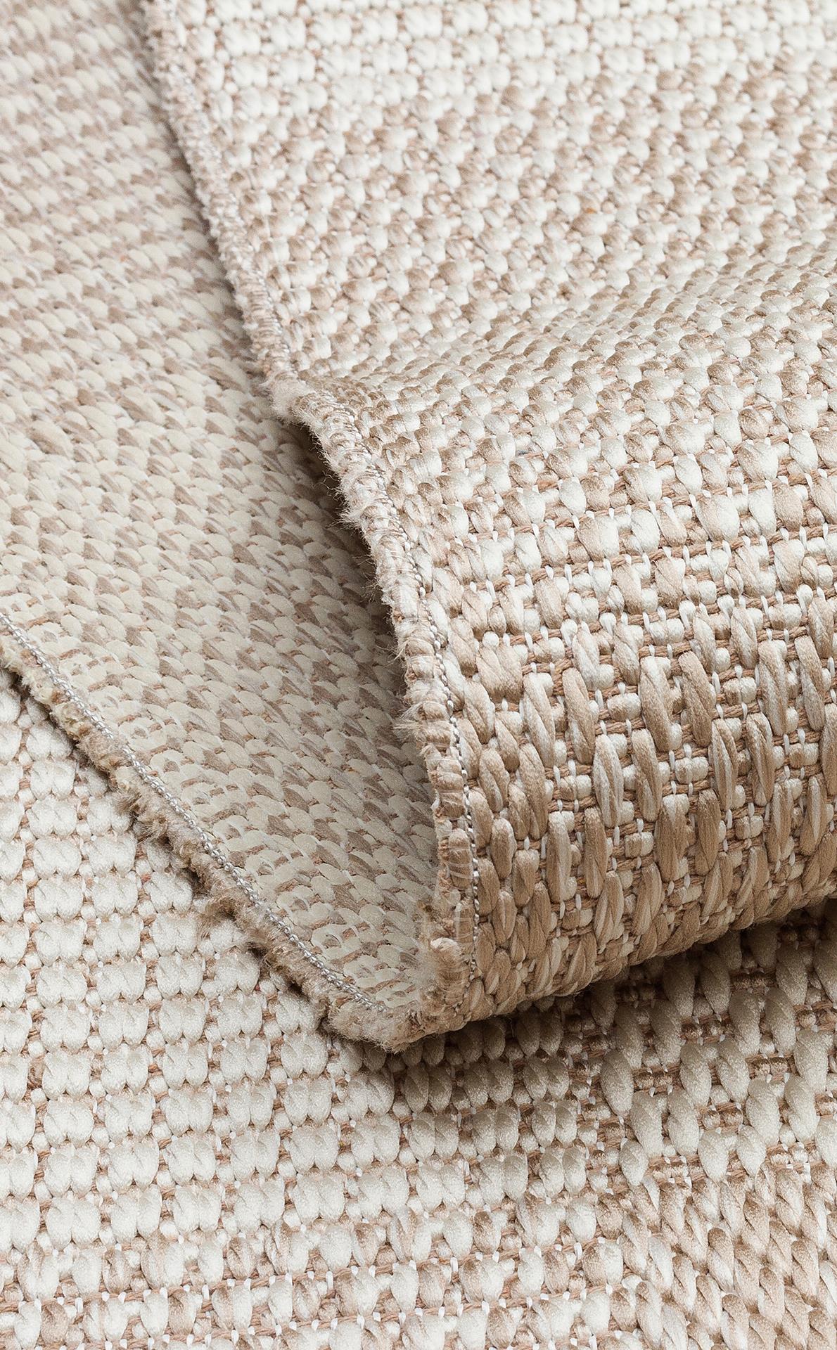 MONO MNO 01 BEIGE Hav Toz Vermez Kaymaz Tabanlı İnce Halı