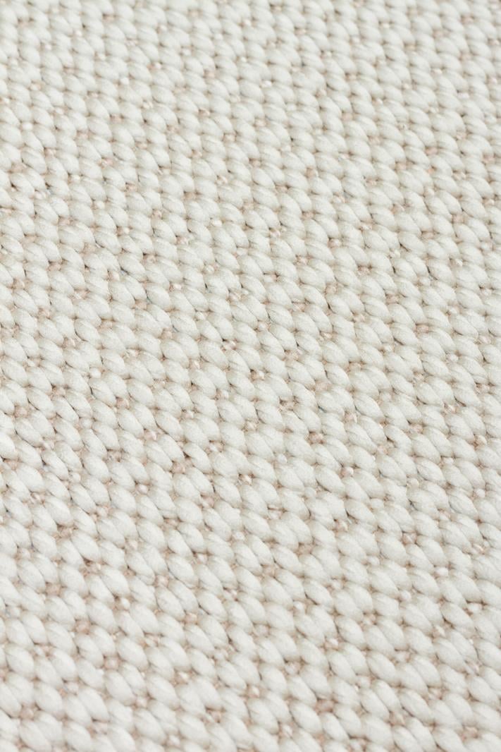 MONO MNO 04 BEIGE Hav Toz Vermez Kaymaz Tabanlı İnce Halı
