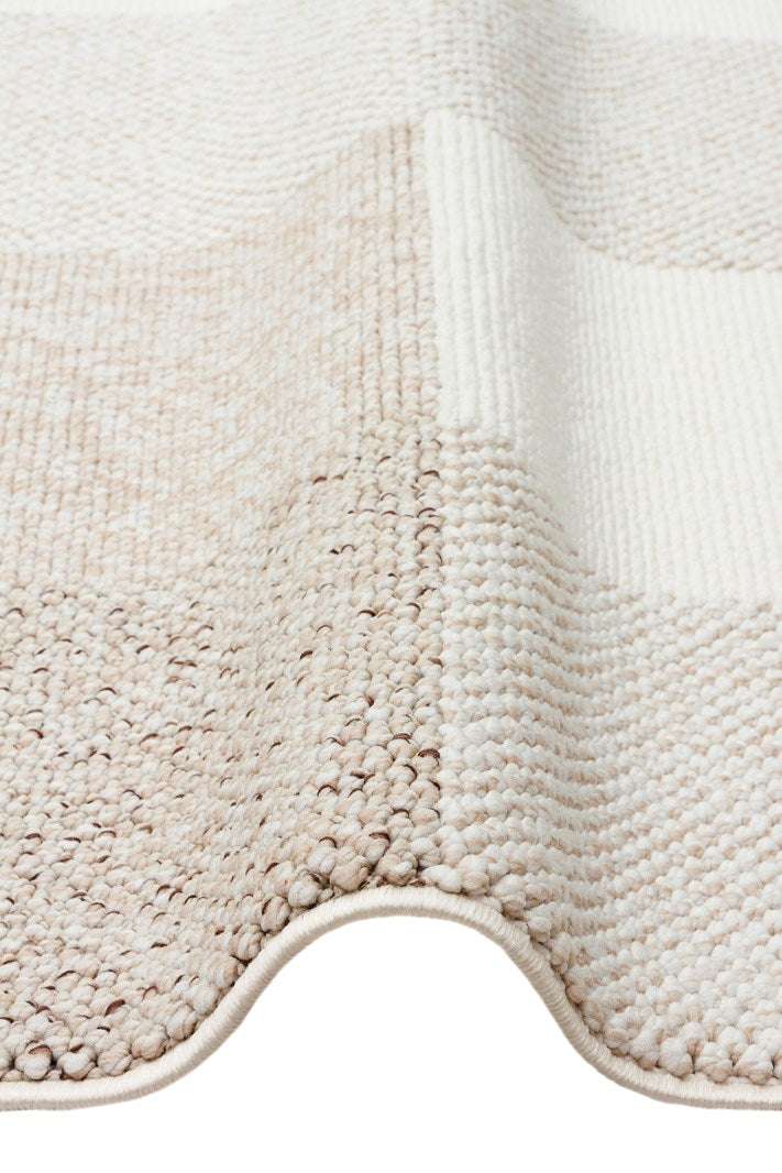 OSLO OSL 07 BEIGE Hav Vermeyen İpler ile Üretilen Yumuşak Tuşeli Örgü Dokuma Modern Makine Halısı