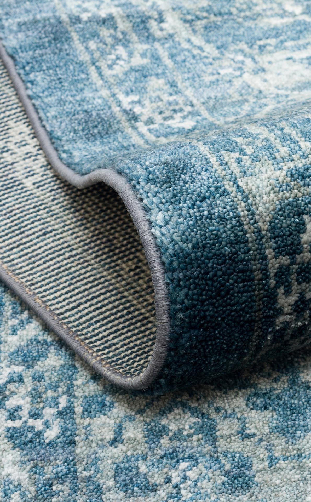 TAFTAN TF 02 NAVY Pakistan Overdyed Tarzı Özel Hav Vermeyen ve El Emeği ile Özel Tezgahlarda Üretilen Uşak Halısı