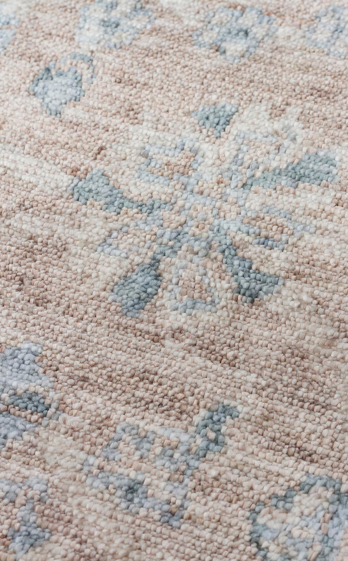 TAFTAN TF 07 VIZON SKY Pakistan Overdyed Tarzı Özel Hav Vermeyen ve El Emeği ile Özel Tezgahlarda Üretilen Uşak Halısı