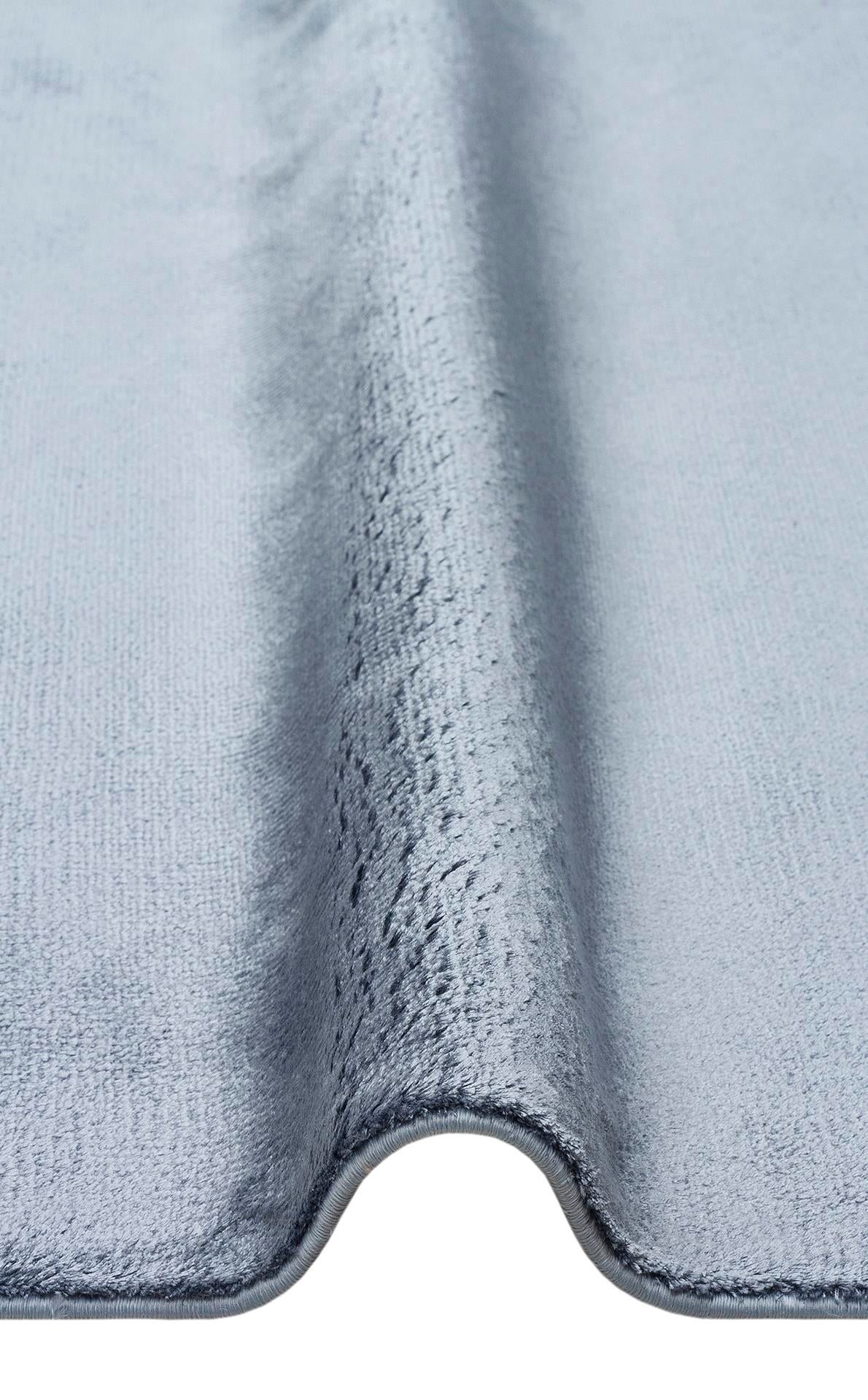 VELVET VT PLAIN MARINE Düz Renk El Emeği ile Özel Tezgahlarda Üretilen Viskon Uşak Halısı