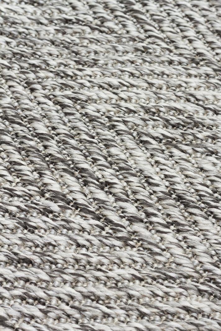 VENTURA SISAL VNT 2704 GREY BRD GREY İç ve Dış Mekan Kullanımına Uygun Hav Vermeyen Kolay Temizlenebilir Sisal Görünümlü Halı