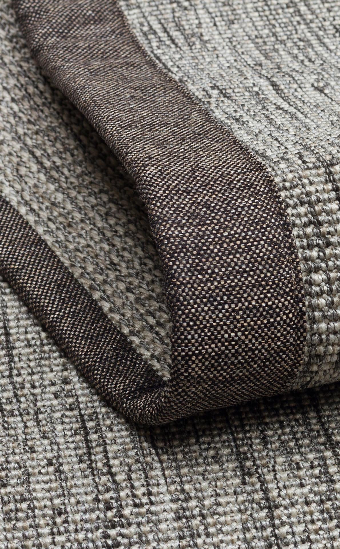 VENTURA SISAL VNT 2705 GREY BRD DARK MIX İç ve Dış Mekan Kullanımına Uygun Hav Vermeyen Kolay Temizlenebilir Sisal Görünümlü Halı