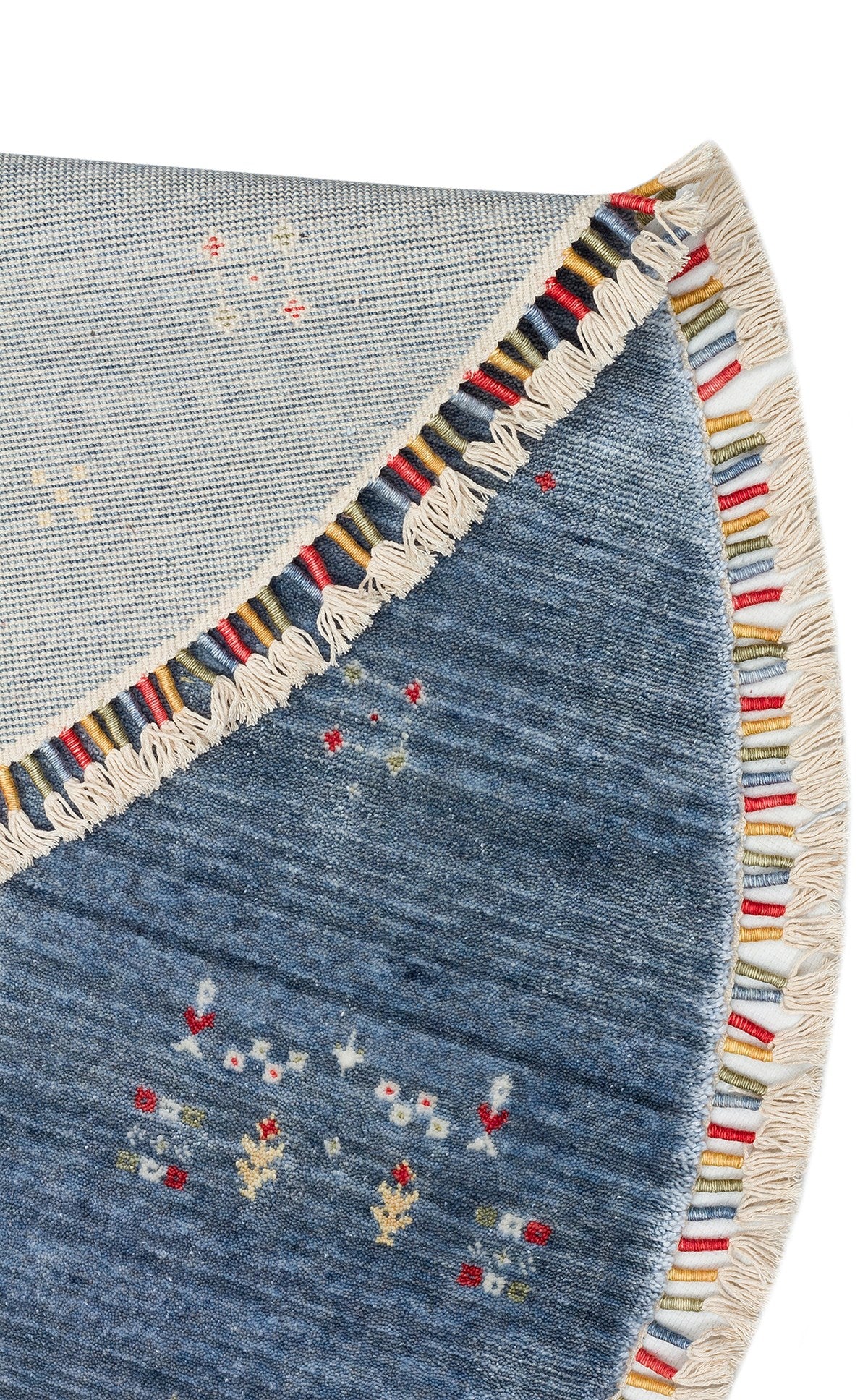 ZARA ZR 06 BLUE Q Otantik Desenli Özel Hav Vermeyen ve Kolay Temizlenebilir Tensel Kullanılarak El Emeği ile Özel Tezgahlarda Üretilen Modern Uşak Halısı