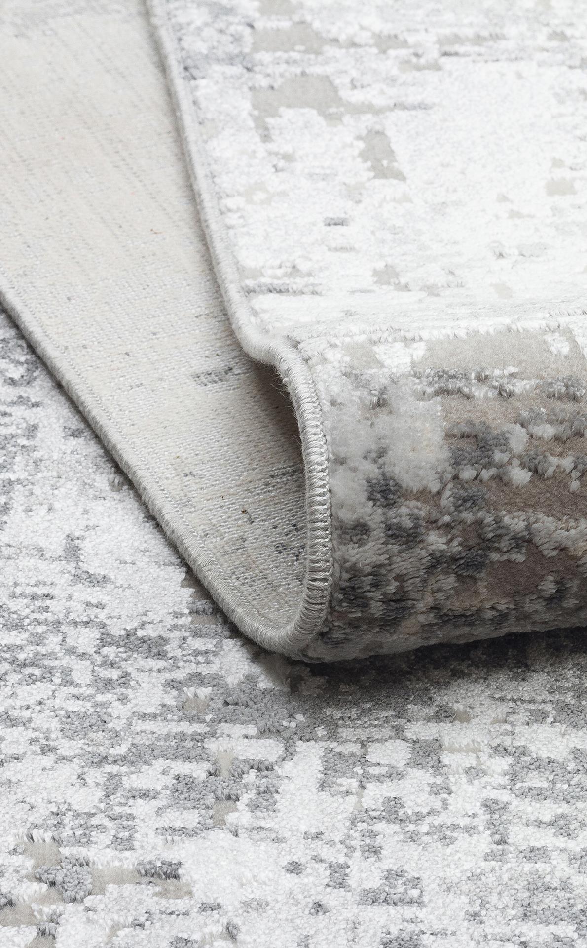 ZURICH ZRH 04 GREY ANTRASIT Akrilik ve Polyester İle Üretilen Şık Salon Halısı