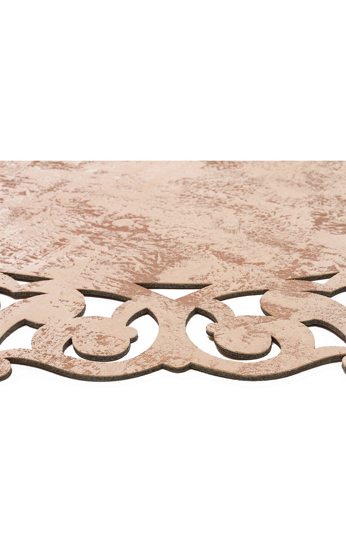 BIANCA BNC 05 BEIGE COPPER Q  Klasik Ve Modern İşleme ve Oymaya Sahip Parlak Bordürlü Suni Deri Halı