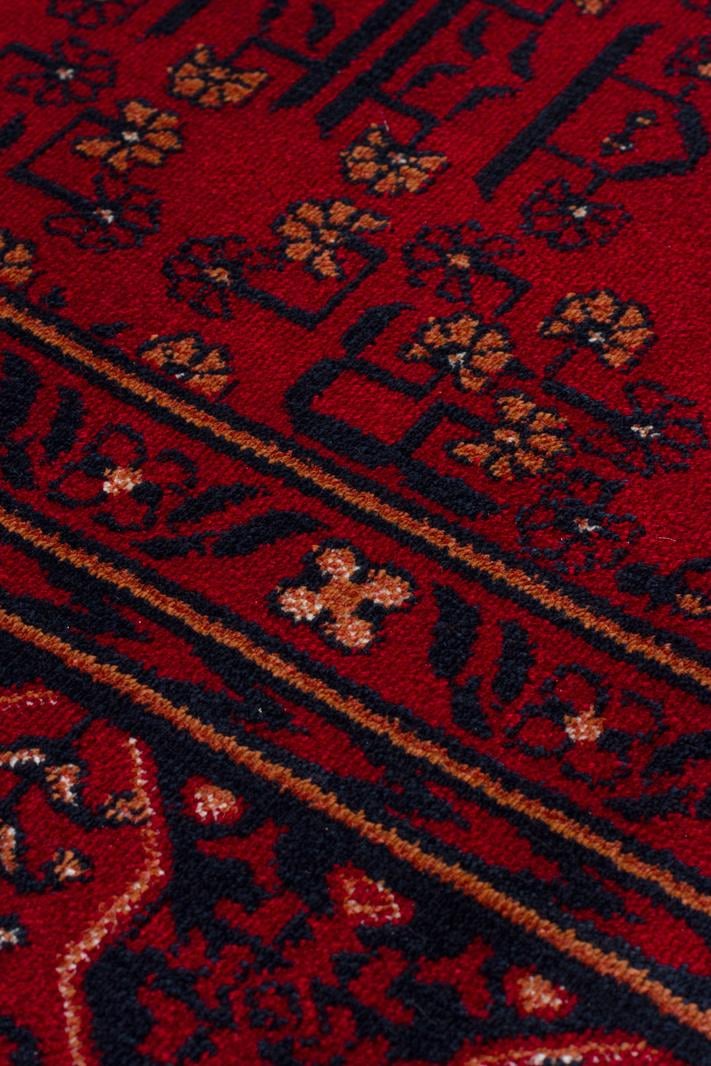 HERAT HER 04 RED  Afgan Desenli Viskon Sıkı Dokuma Kaymaz Tabanlı İnce Makine Halısı