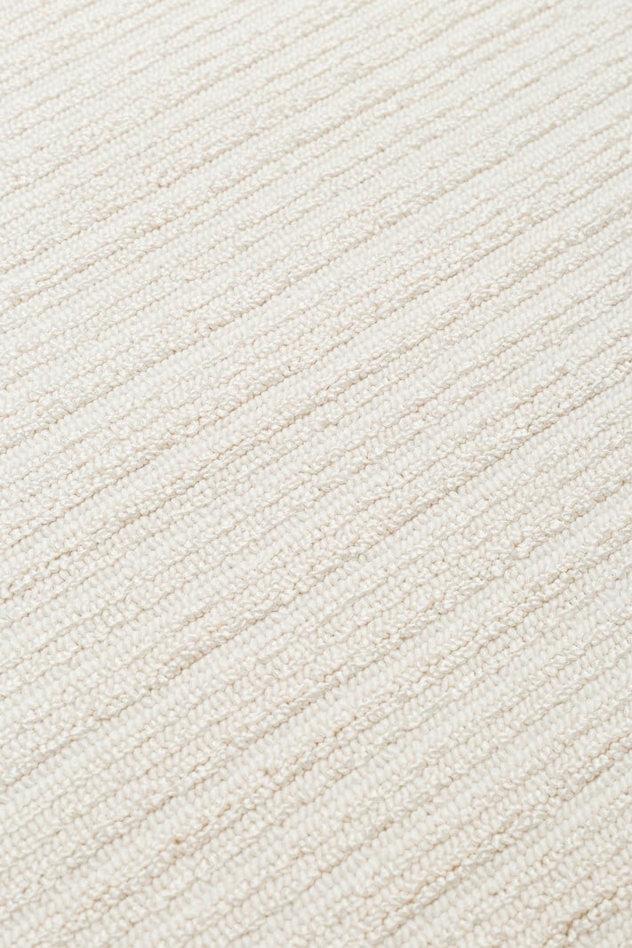 MONO LOOP XW MNO LOOP 03 WHITE XW  Bukleli Sisal Dokuma Yıkanabilir Hav Vermez Kaymaz Tabanlı Kolay Temizlenebilir Makine Halısı