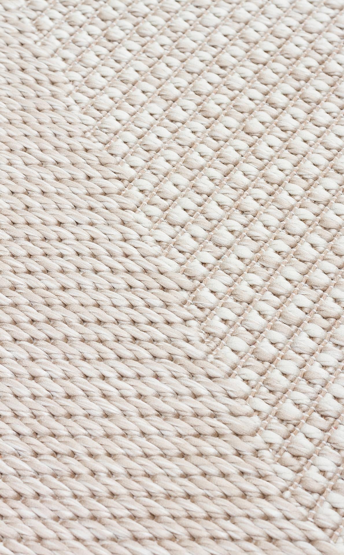 MONO MNO 03 BEIGE  Hav Toz Vermez Kaymaz Tabanlı İnce Halı