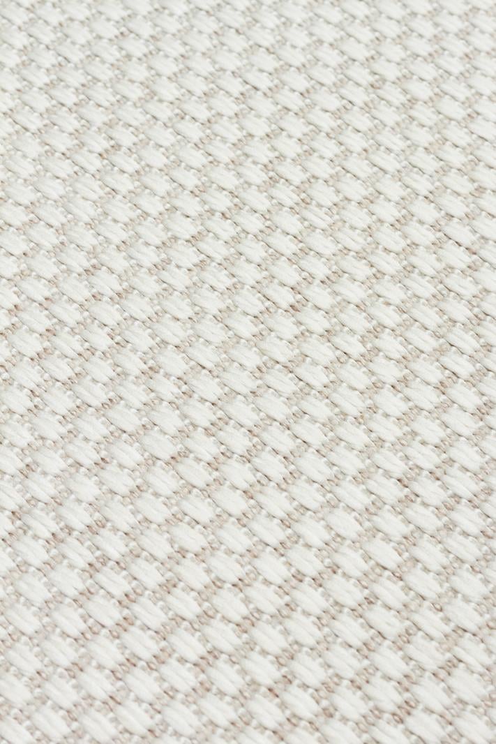 MONO MNO 05 CREAM BEIGE  Hav Toz Vermez Kaymaz Tabanlı İnce Halı