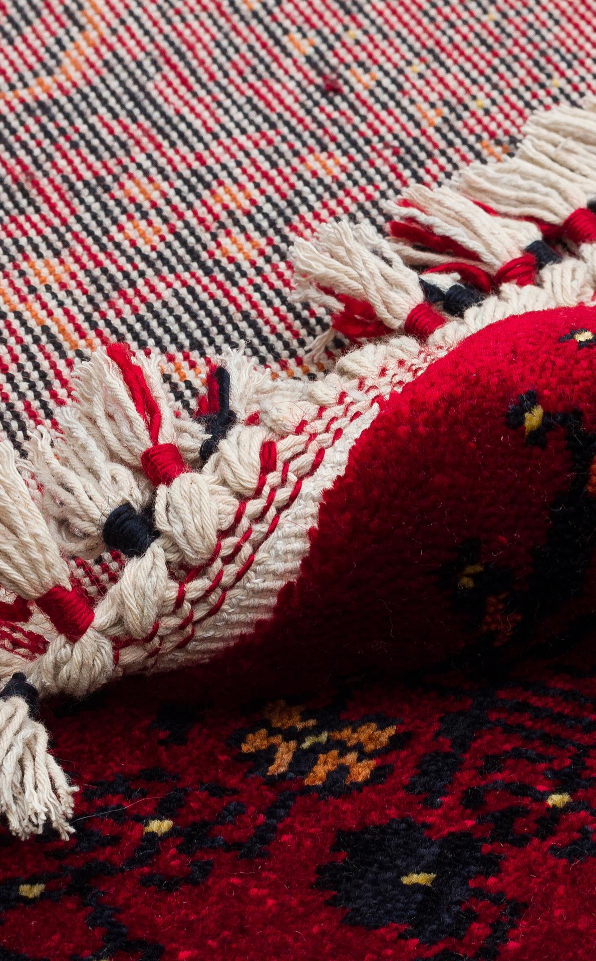 NOSTALJI 960 RED Q  Afgan / Yağcıbedir Desenli El Emeği ile Özel Tezgahlarda Üretilen Tensel Uşak Halısı