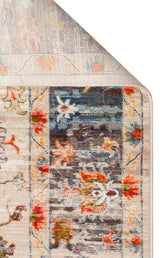 PIETRA PTA 19 BEIGE MULTY  Sıcak Renk Tonlarını Etnik Desenler ile Buluşturan Yumuşak Tuşeli Makine Halısı