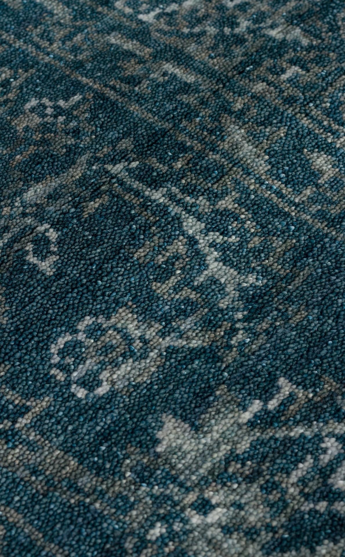TAFTAN TF 02 NAVY  Pakistan Overdyed Tarzı Özel Hav Vermeyen ve El Emeği ile Özel Tezgahlarda Üretilen Uşak Halısı
