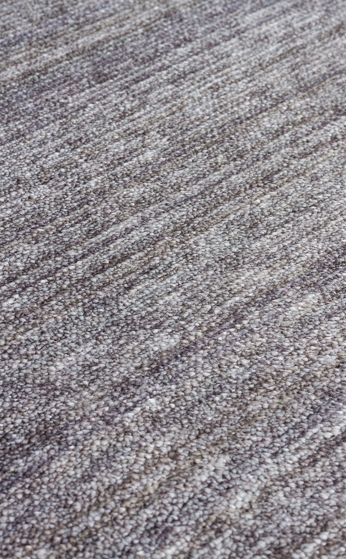 TAFTAN TF PLAIN ANTRASIT  Pakistan Overdyed Tarzı Özel Hav Vermeyen ve El Emeği ile Özel Tezgahlarda Üretilen Uşak Halısı