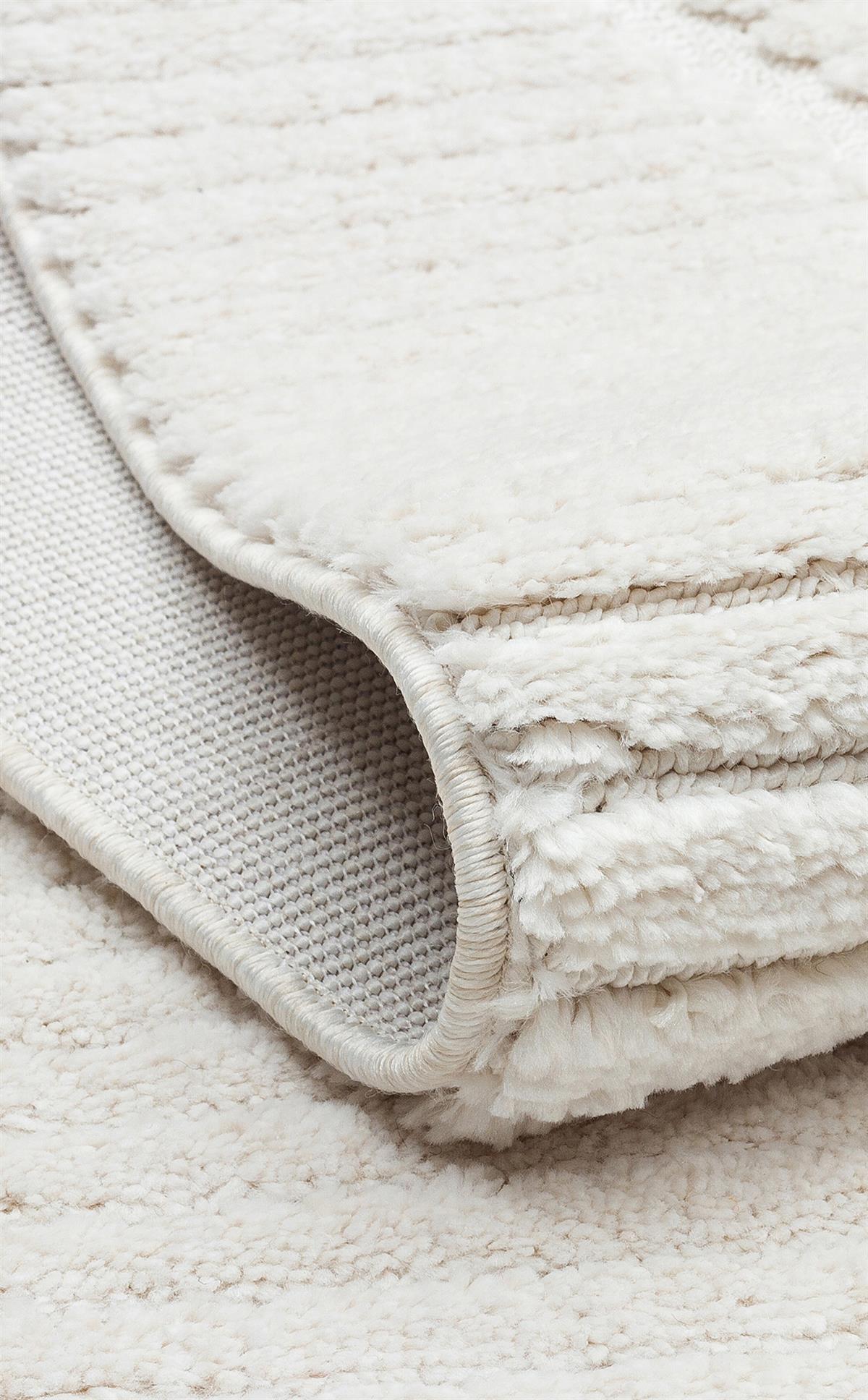 TERAZZO TRZ 07 WHITE  Hav Toz Vermez Yumuşak Dokulu Etnik Örgü Desenlere Sahip Modern İskindinav Halı
