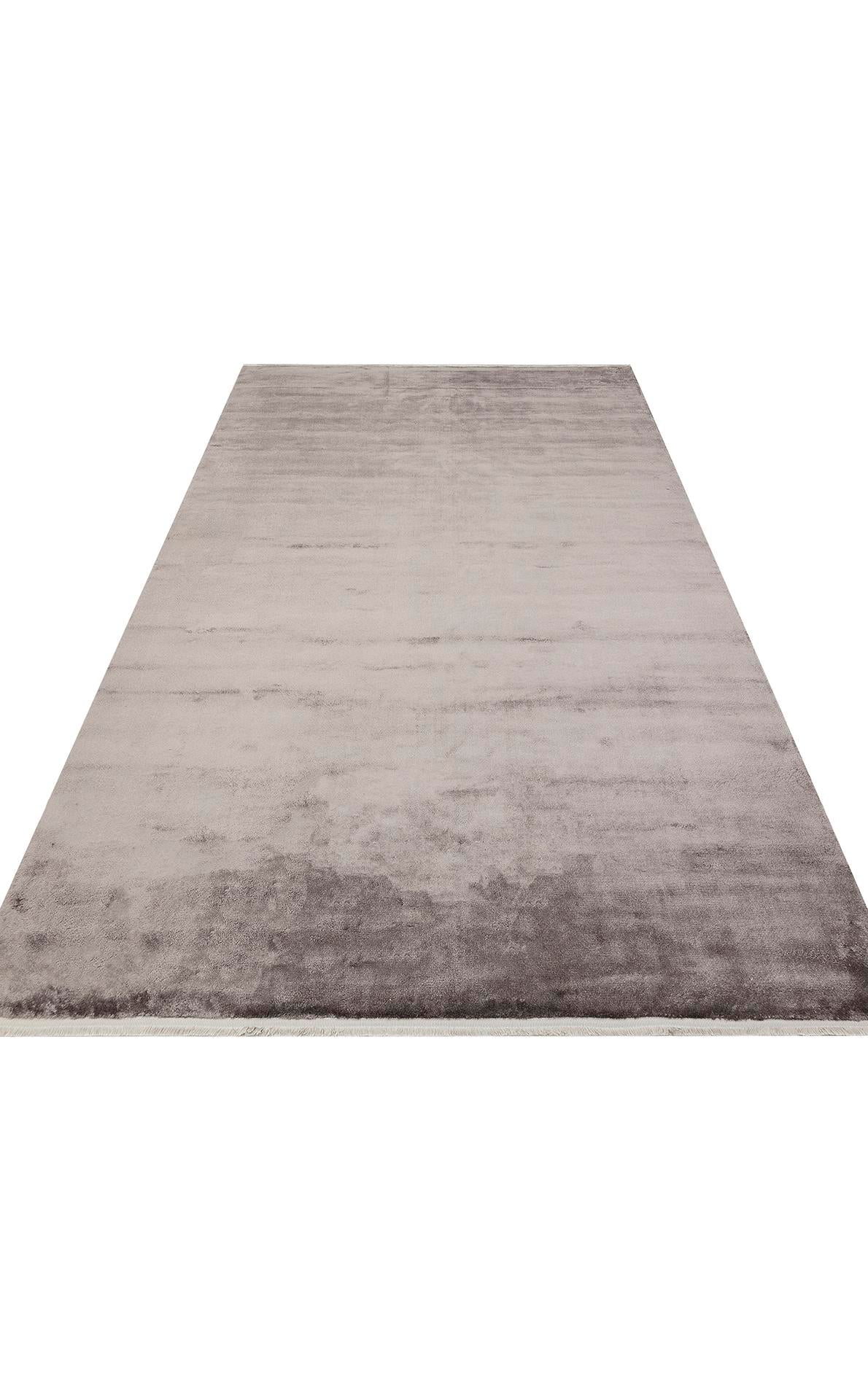 VELVET VT PLAIN D.GREY  Düz Renk El Emeği ile Özel Tezgahlarda Üretilen Viskon Uşak Halısı