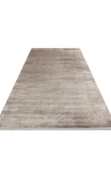 VELVET VT PLAIN SILVER  Düz Renk El Emeği ile Özel Tezgahlarda Üretilen Viskon Uşak Halısı