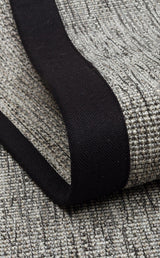 VENTURA SISAL VNT 2705 GREY BRD BLACK  İç ve Dış Mekan Kullanımına Uygun Hav Vermeyen Kolay Temizlenebilir Sisal Görünümlü Halı