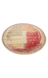ZARA ZR 07 BEIGE AUTUMN Q  Otantik Desenli Özel Hav Vermeyen ve Kolay Temizlenebilir Tensel Kullanılarak El Emeği ile Özel Tezgahlarda Üretilen Modern Uşak Halısı