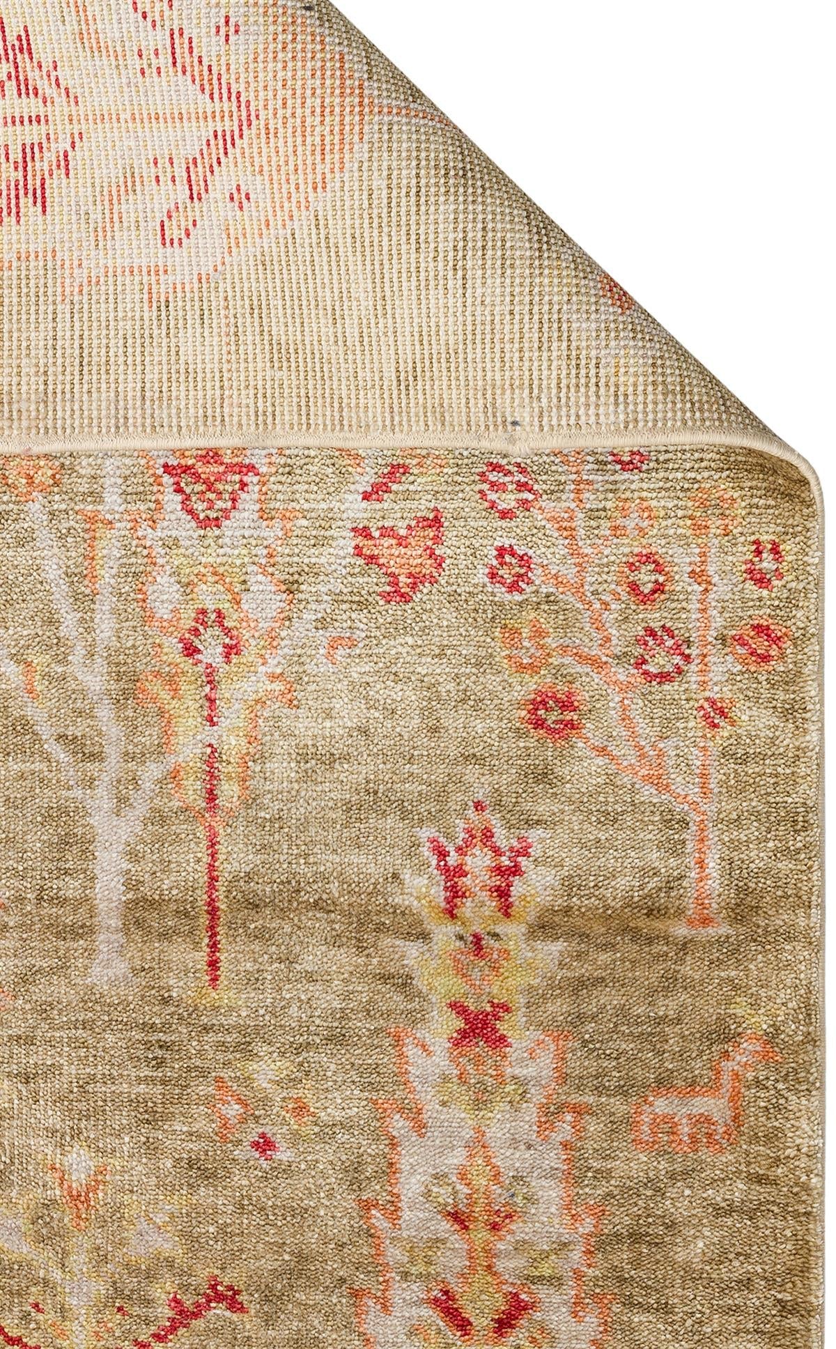 ZARA ZR 08 GREEN AUTUMN  Otantik Desenli Özel Hav Vermeyen ve Kolay Temizlenebilir Tensel Kullanılarak El Emeği ile Özel Tezgahlarda Üretilen Modern Uşak Halısı