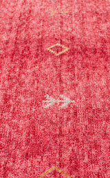 ZARA ZR 11 RED AUTUMN  Otantik Desenli Özel Hav Vermeyen ve Kolay Temizlenebilir Tensel Kullanılarak El Emeği ile Özel Tezgahlarda Üretilen Modern Uşak Halısı