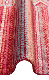 ZARA ZR 18 RED MULTY  Otantik Desenli Özel Hav Vermeyen ve Kolay Temizlenebilir Tensel Kullanılarak El Emeği ile Özel Tezgahlarda Üretilen Modern Uşak Halısı